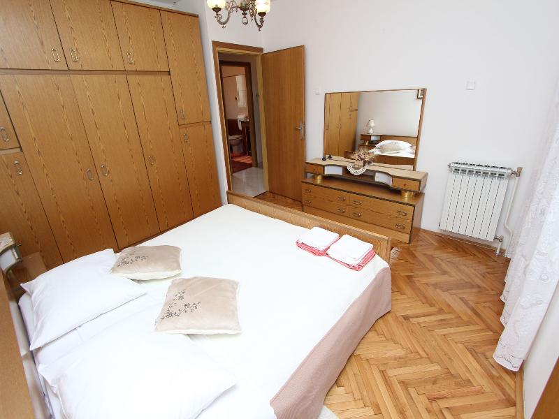 Divna Apartment