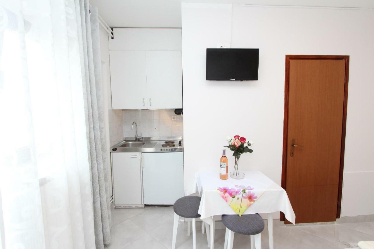 Divna Apartment *
