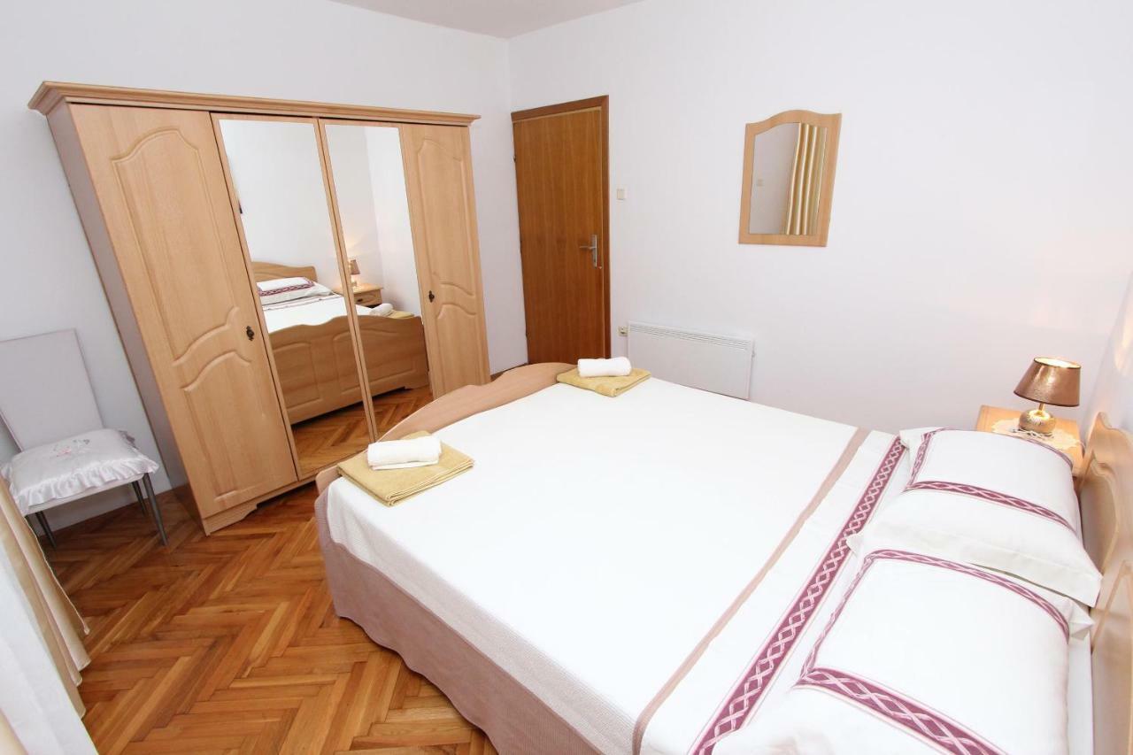 Apartment Divna *